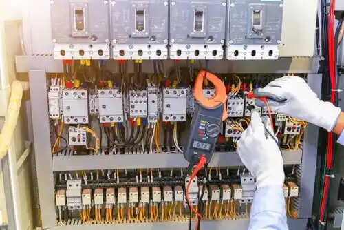 electrician Longview Heights